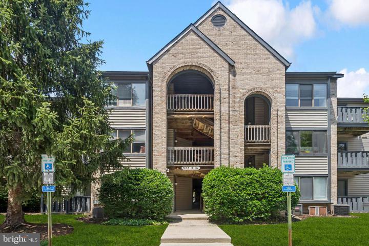 Photo of 5116 Aberdeen Drive, Mount Laurel NJ