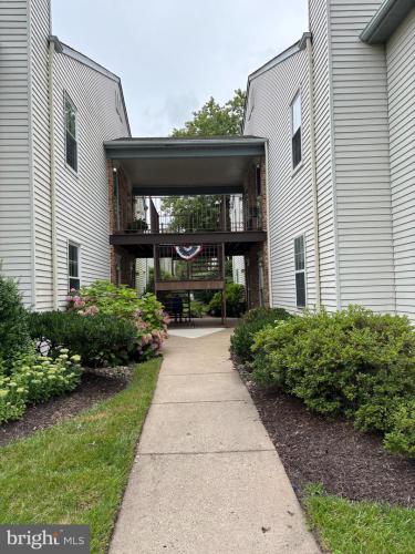 Photo of 124 W Berwin Way, Mount Laurel NJ