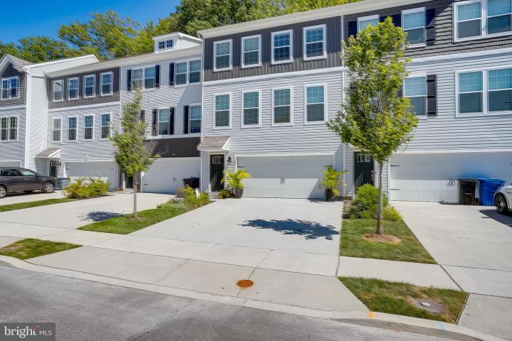 Photo of 102 Levis Drive, Mount Holly NJ