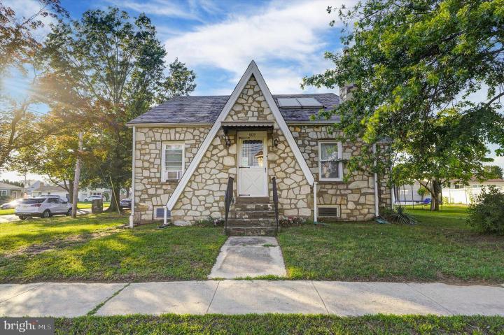 Photo of 809 Olive Street, Florence NJ