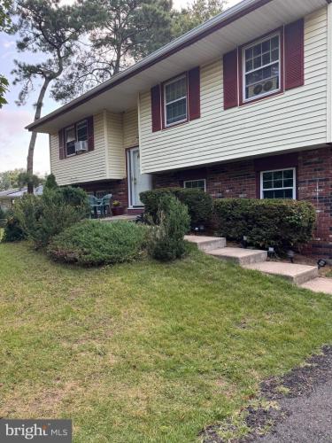Photo of 317 Cayuga Trail, Browns Mills NJ