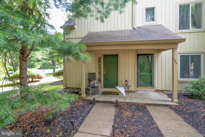 Photo of 195 Woodlake, Marlton NJ
