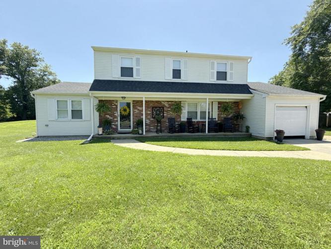 Photo of 11 Knights Court, Bordentown NJ