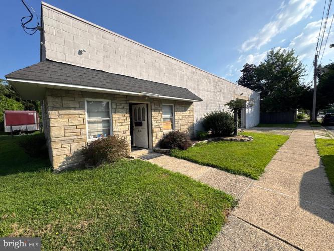 Photo of 820 Oakland Avenue, Burlington NJ