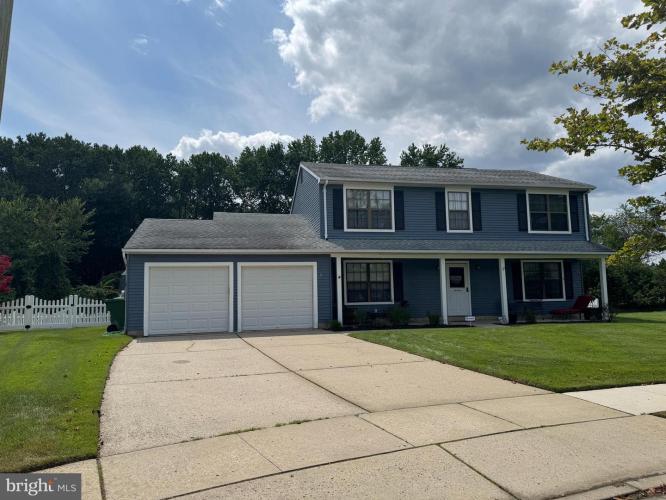 Photo of 21 Woodthrush Court, Marlton NJ