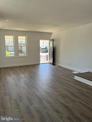 Photo of 327 Whittaker Street, Riverside NJ
