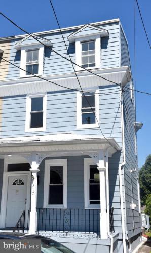 Photo of 217 W Union Street, Burlington NJ