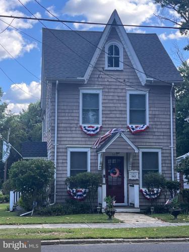 Photo of 526 E Main Street, Moorestown NJ