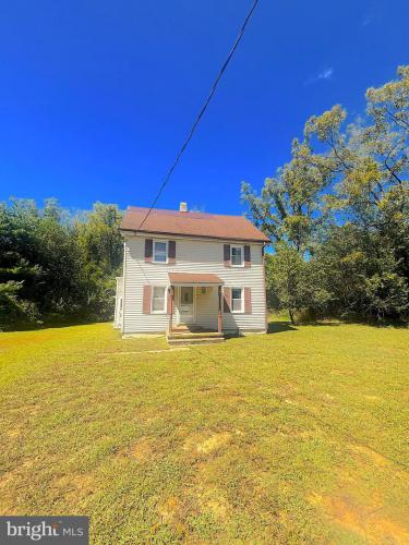 Photo of 403 Chairville Road, Southampton NJ