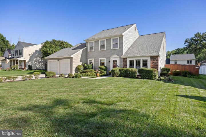 Photo of 35 Stratford Lane, Mount Laurel NJ
