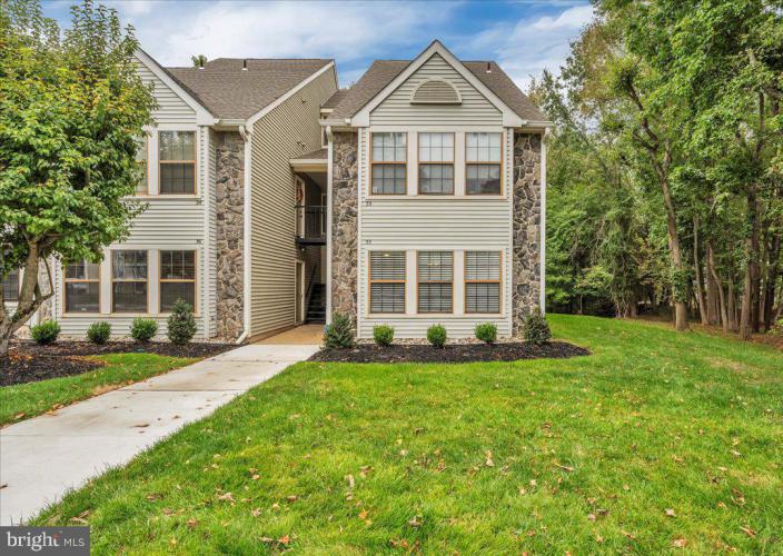 Photo of 35 Chelmsford Court, Marlton NJ
