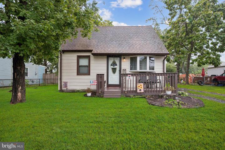 Photo of 511 Laurel Boulevard, Browns Mills NJ