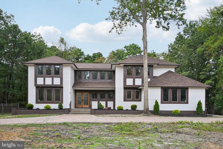 Photo of 3 N Country Lakes Drive, Marlton NJ