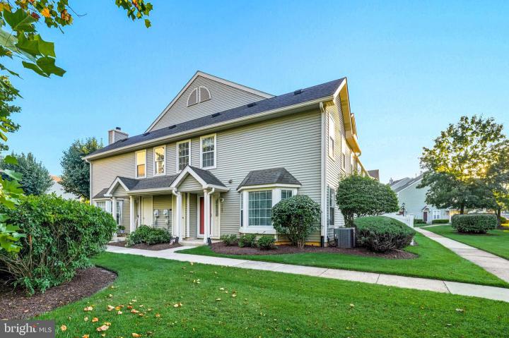 Photo of 1105 Yarmouth Lane, Mount Laurel NJ