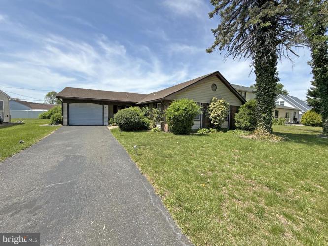 Photo of 31 Henderson Lane, Willingboro NJ