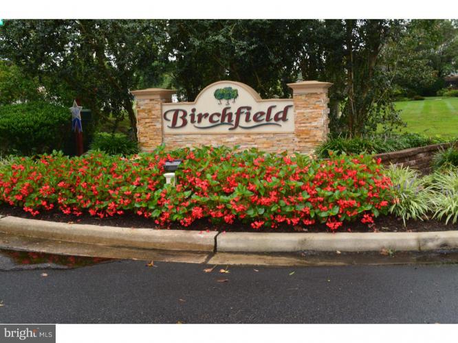 Photo of 23 E Daisy Lane, Mount Laurel NJ