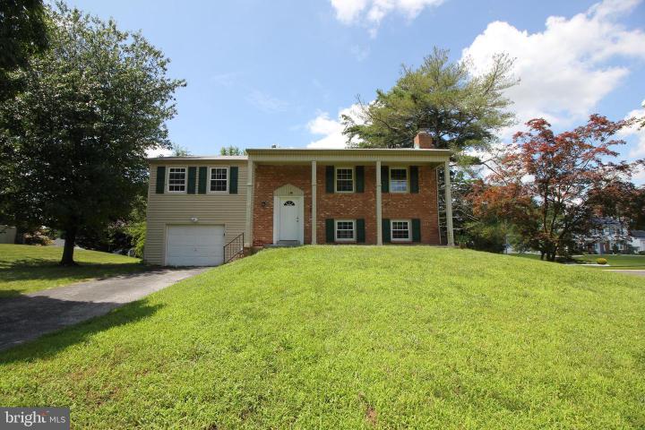 Photo of 2 Twig Lane, Willingboro NJ