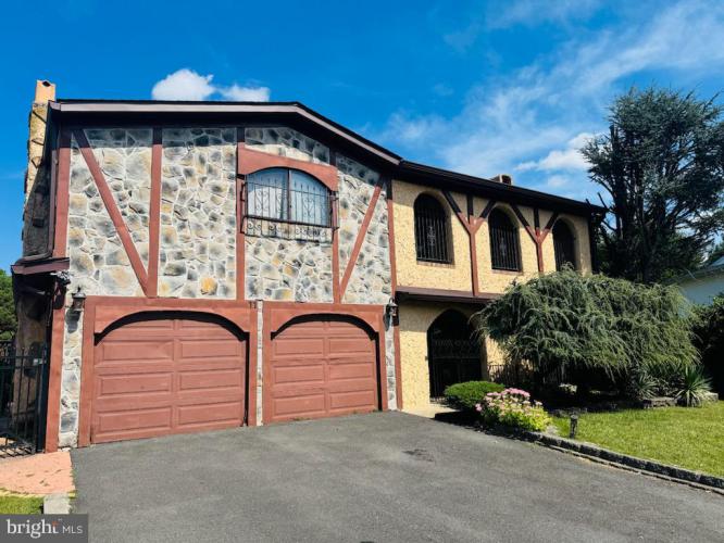 Photo of 11 Suffolk Ct