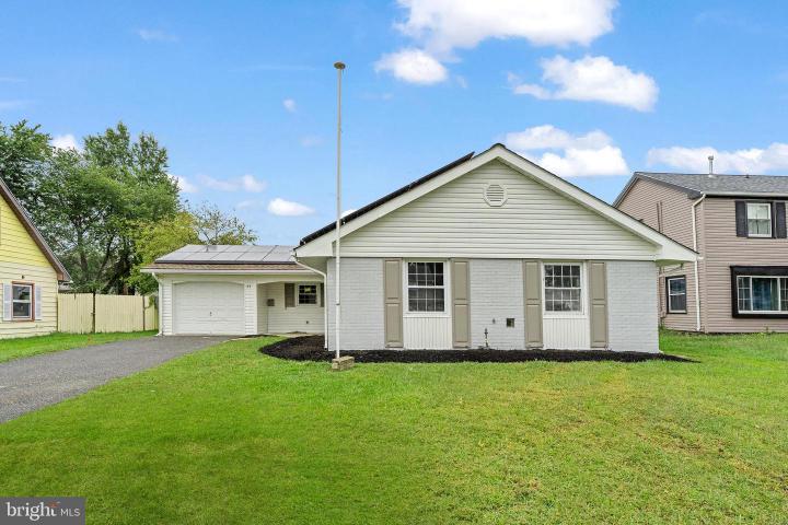 Photo of 31 Pond Lane, Willingboro NJ