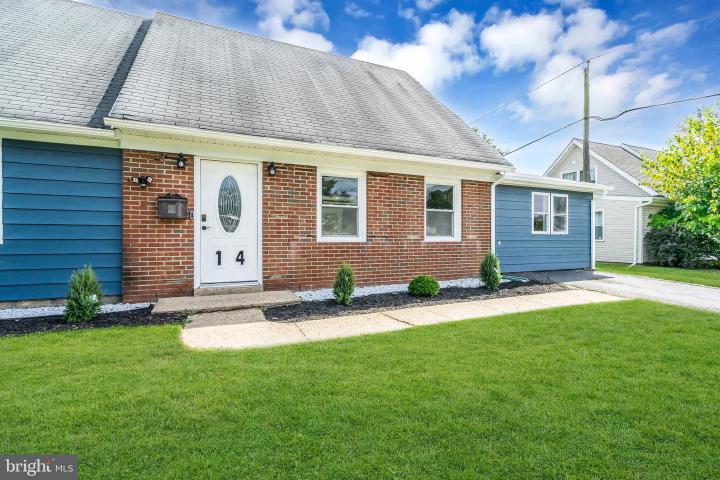 Photo of 14 Melbourne Lane, Willingboro NJ