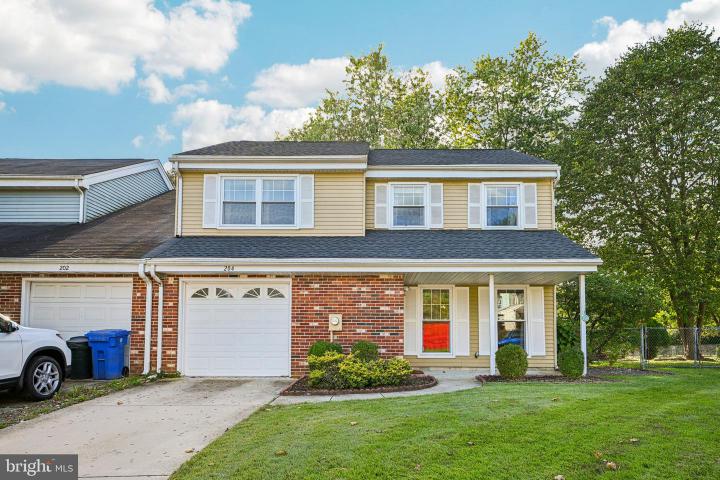 Photo of 204 Stratton Court, Mount Laurel NJ