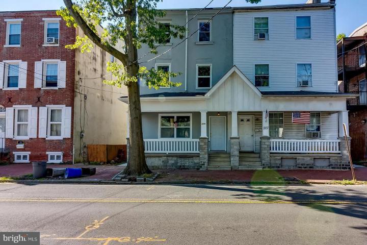 Photo of 205 Garden Street, Mount Holly NJ