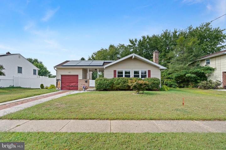 Photo of 2305 Andover Road, Cinnaminson NJ