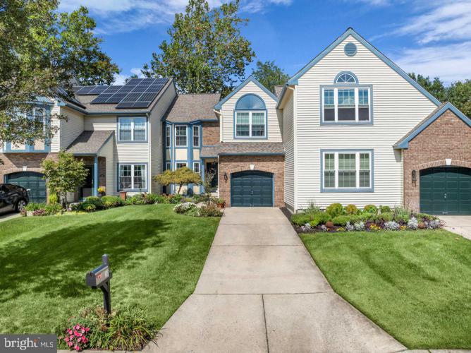 Photo of 30 Summerhill Lane, Medford NJ