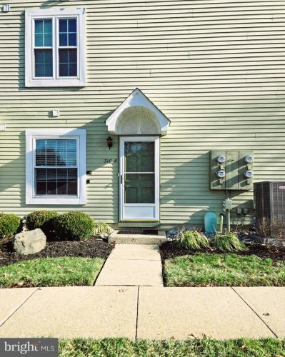 Photo of 310 Mitten Lane, Mount Laurel NJ