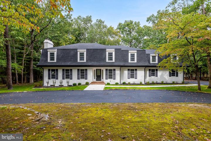 Photo of 40 E Centennial Drive, Medford NJ