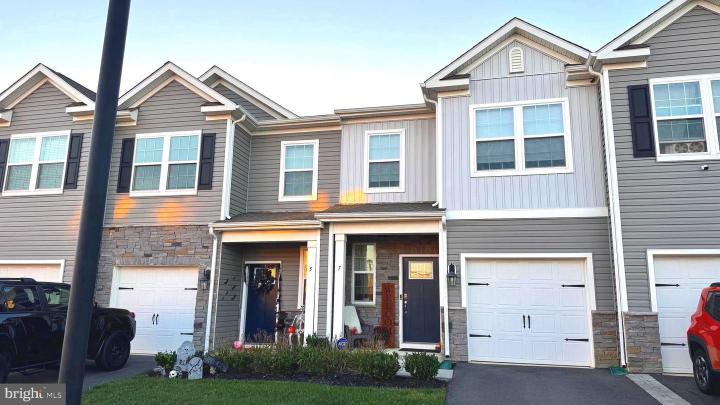 Photo of 7 Nelsons Way, Westampton NJ