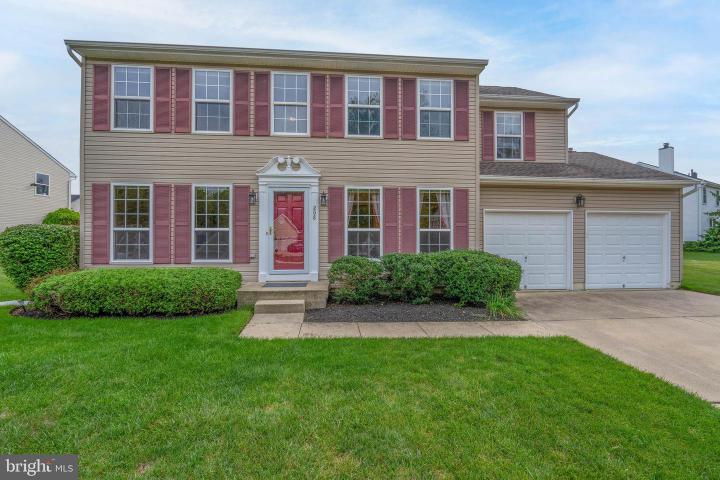 Photo of 208 Stallion Court