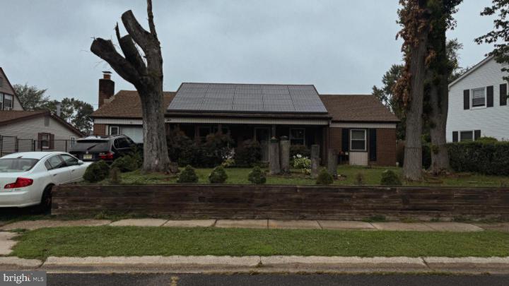 Photo of 10 Elderberry Lane, Willingboro NJ