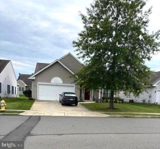 Photo of 51 Country Lane, Columbus NJ