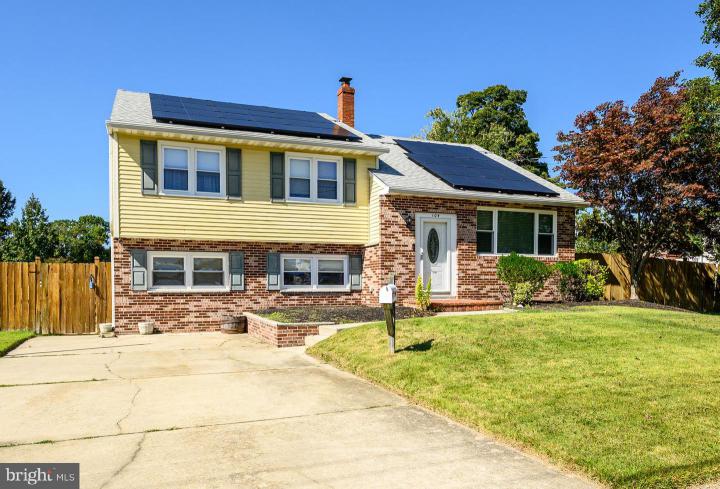 Photo of 104 Farmdale, Eastampton NJ