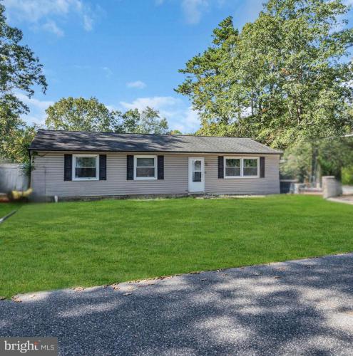 Photo of 27 Coreopsis Street, Browns Mills NJ