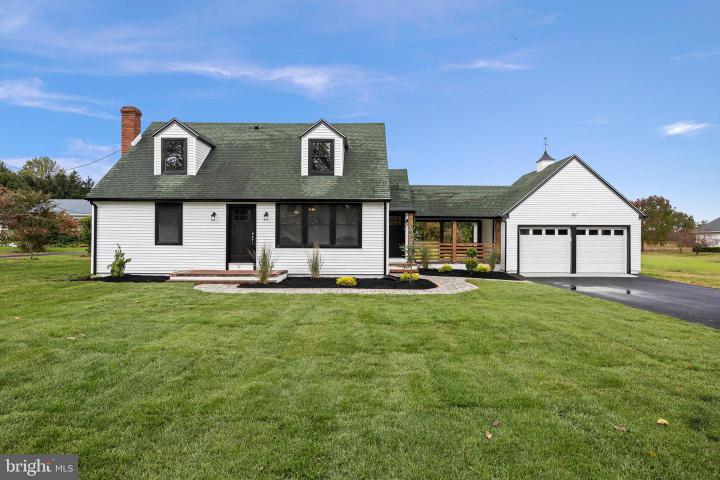 Photo of 11 Valley Farm Road, Westampton NJ