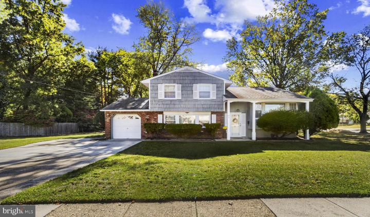 Photo of 60 Notre Dame Drive, Delran NJ