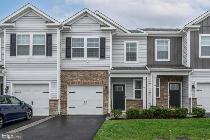 Photo of 40 Nelsons Way, Westampton NJ