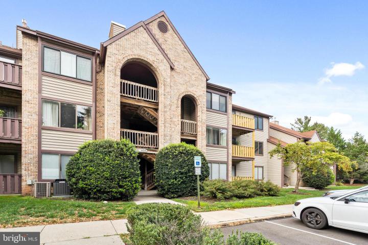 Photo of 4610 Aberdeen Drive, Mount Laurel NJ