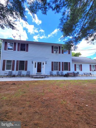 Photo of 217 Hooton Road, Mount Laurel NJ