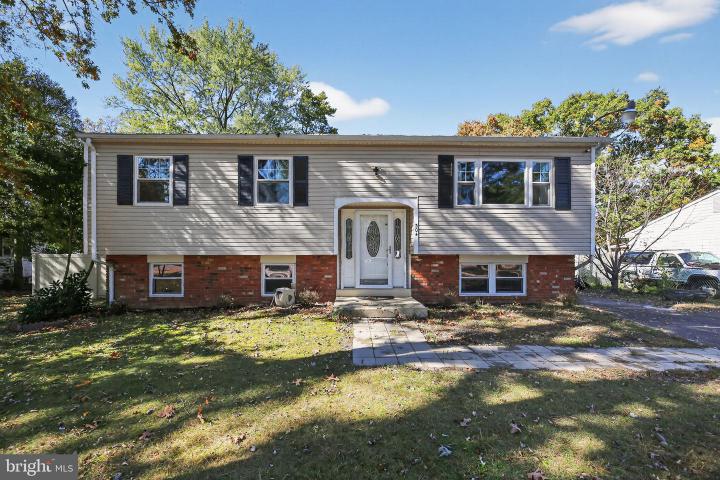 Photo of 304 Spring Lake Boulevard, Browns Mills NJ