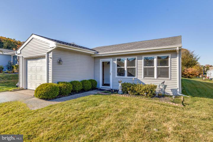 Photo of 72 Saint Davids Place