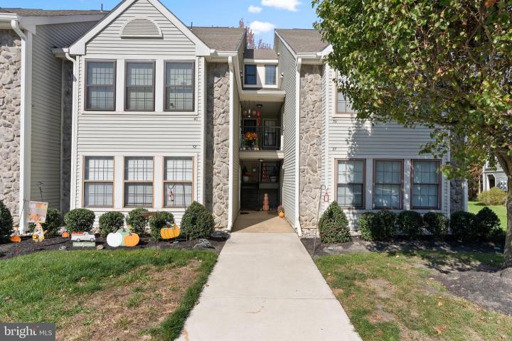 Photo of 38 Bridgewater Drive, Marlton NJ