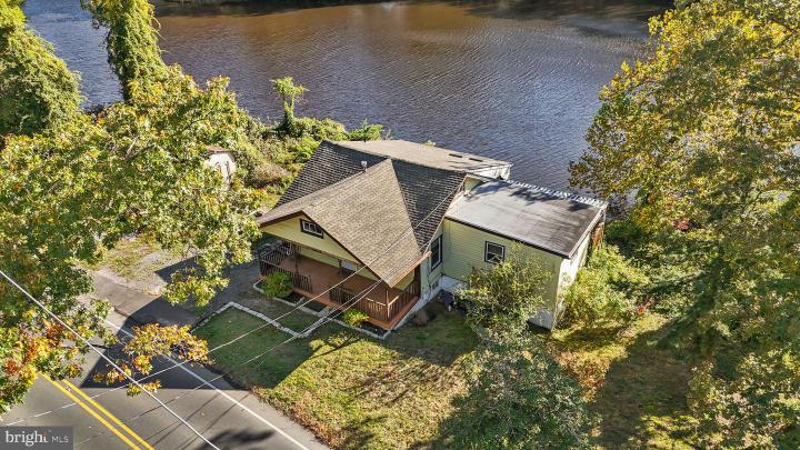 Photo of 402 W Lakeshore Drive, Browns Mills NJ