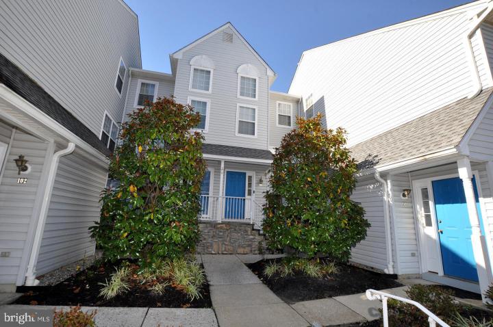 Photo of 108 Quail Road, Marlton NJ