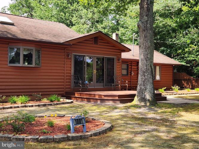 Photo of 1001 N Lakeshore Drive