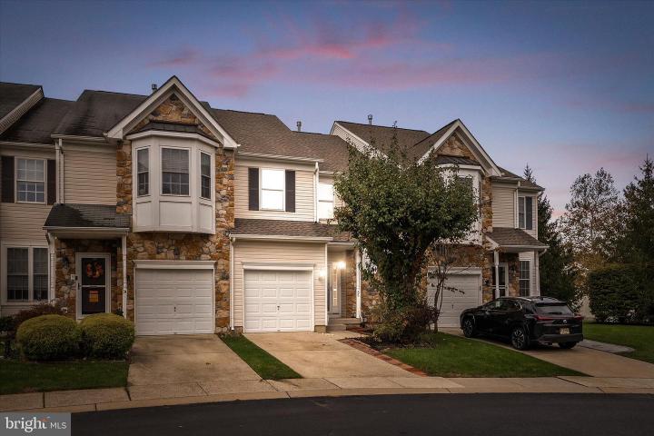 Photo of 35 Farmington Court, Bordentown NJ