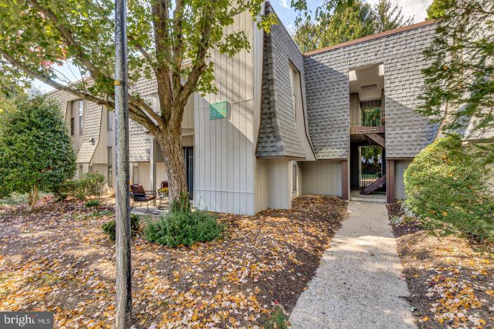 Photo of 25 S Church Road 157, Maple Shade NJ