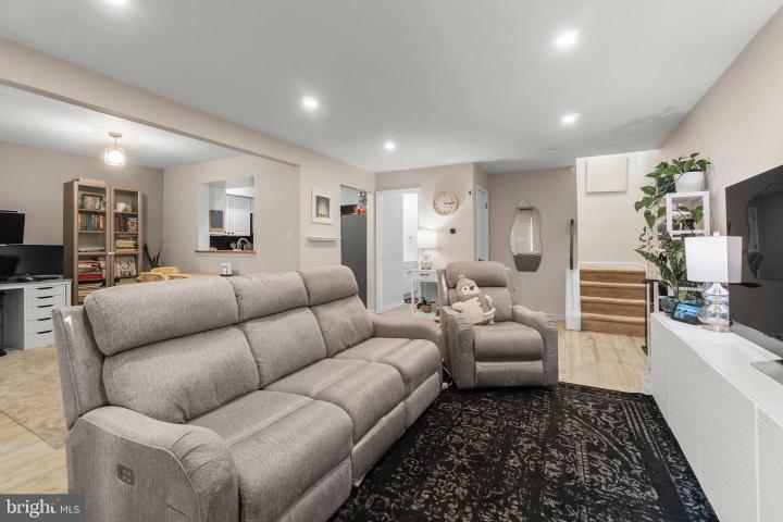 Photo of 3603 Fenwick Lane